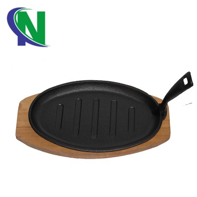 Different Size Cast Iron Oval Shape Frying Pan With Wooden Splint